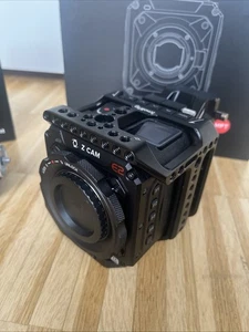 Z CAM E2 M4 / 4K Cinema Camera / MFT / Zubehörpaket - Bild 1 von 16