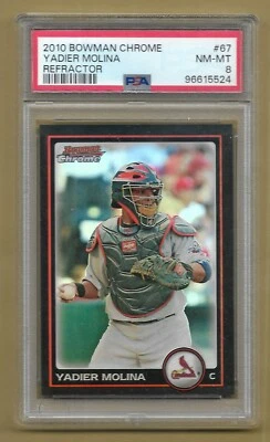 Tarjeta de inserción refractor cromado Bowman Yadier Molina 2010 #67 graduada PSA 8 ¡Casi nueva-como nueva! Foto 1 de 2