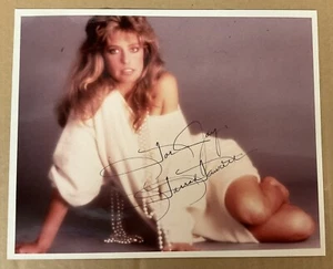 FARRAH FAWCETT AUTOGRAPHED PHOTO - Color; 9 7/8” x 7 15/16”; Personalized; Ex - Picture 1 of 9