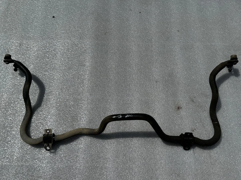 1992 TOYOTA CELICA GT-S FRONT STABILIZER SWAY BAR 2WD - Image 1 of 4
