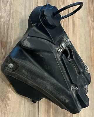 Tanque de combustible MC 350 2021 gasolina con bomba de combustible OEM 79107088100 Foto 1 de 4