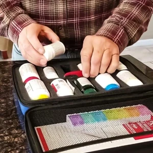 Flipo Rx Organizador con Lupa de Luz LED y Pastillero Semanal, Nuevo, Gris - Imagen 1 de 4