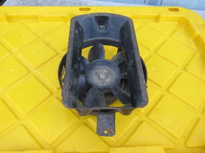 1992 Suzuki Intruder 800 VS800GL OEM ENGINE RADIATOR COOLING FAN - Image 1 of 4