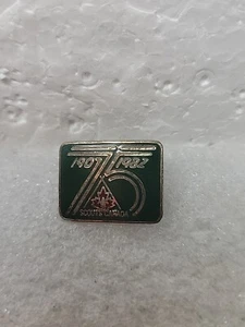Pin 75 Aniversario del Escultismo en Canadá Vintage 1982 Esmalte - Imagen 1 de 3