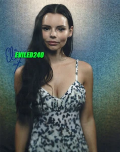 ELINE POWELL SIGNED 8x10 Photo Siren Game Of Thrones Ryn King Arthur Alex Rider - Picture 1 of 2