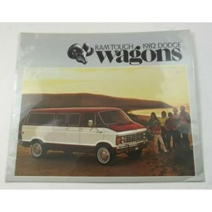 1982 Dodge Ram Tough Wagons Sales Brochure Vintage - Picture 1 of 3