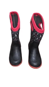 Bogs Kids Waterproof Rubber Boots W/ Red & Black Star Print Size 13 Slip-On - Picture 1 of 8