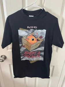 Chainsaw Man New Adult T-Shirt - Kawaii Pochita W/ Bloody Background SZ S - Picture 1 of 4