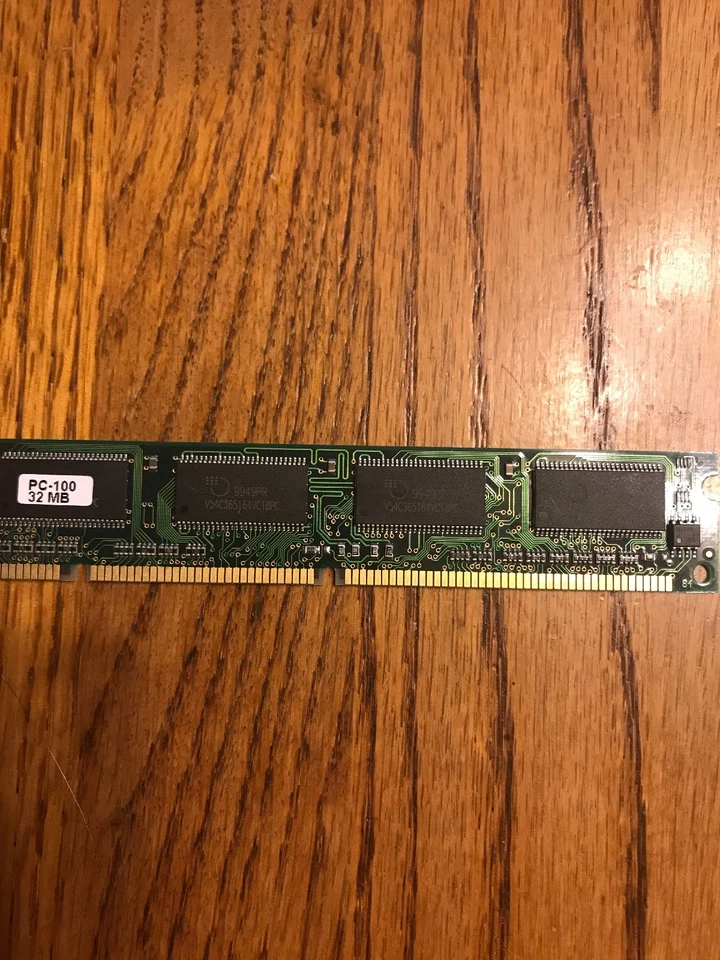 MEN 2000 0003 PC-100 32MB 9949PR V54C365164VCT8PC Ships N 24h - Image 1 of 3