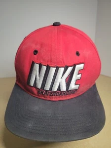 Nike SB Skateboards Spell Out RARE Hat Cap Lid Gear LEGENDS OF SKATE - Picture 1 of 9