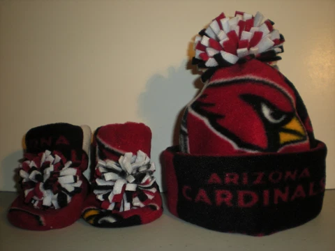 CARDINALS BABY HAT HANDMADE newborn BEANIE & BOOTIES FLEECE SET NFL ARIZONA Cover