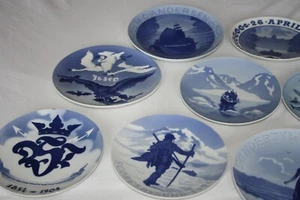 BING GRONDAHL DIFFERENT COLLECTOR PLATES TO CHOOSE - Picture 1 of 27