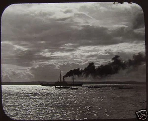 Linterna mágica de vidrio tobogán barco de vapor en largs bay c1890 foto escocia - Imagen 1 de 2