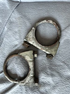 2 Stück Audi TT Auspuffschelle Abgasanlage Quattro S3 top!!! - Bild 1 von 2