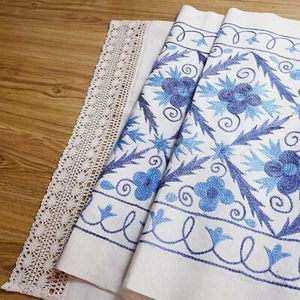 Blue suzani table runner with lace,suzani tablecloth,suzani fabric table cover - Picture 1 of 11
