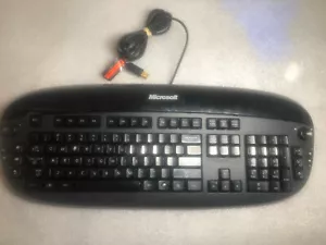 Microsoft Reclusa Razer Gaming Keyboard - Model:9VU-00001 built in USB HUB RARE - Picture 1 of 8