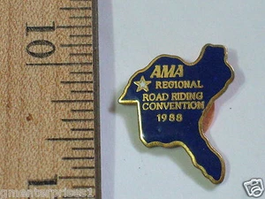 1988 AMA Road Riding Convention Motorcycle Pin (#238) - Bild 1 von 1