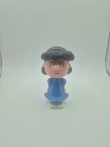 Lucy Peanuts Filmfigur #2 3,5" McDonalds 2015 - nur Figur - ungetestet - Bild 1 von 4