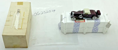 1935 Duesenberg Convertible Model J Franklin Mint 1:24 New in Box Roadster - Image 1 of 4