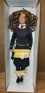 Tonner Harry Potter - Der Feuerkelch 17" Hermine Granger Top in Box - Bild 1 von 7