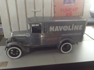 ERTL  Die Cast 1927 Graham Brothers Delivery Truck 1/25  Ex Cond