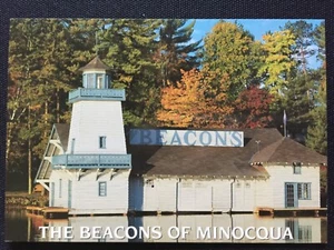 The Beacons Resort of Minocqua Wisconsin Large 6x4 Postcard Boathouse on Lake - Picture 1 of 2