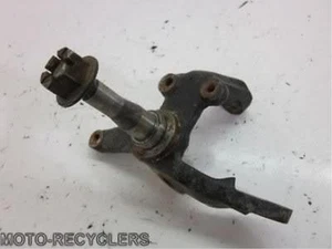 07 300EX 300 EX left front spindle knuckle 4 - Imagen 1 de 1