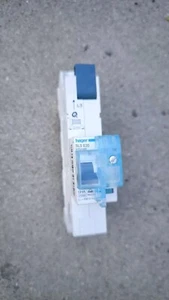 Hager SLS-Schalter HTS135E3 IP20 Hauptleitungsschutzschalter SLS-Schalter - Bild 1 von 2