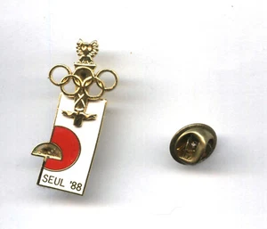 X-RARE TRIAL VERSION - Polish Olympic Fencing Team pin Seoul 1988 NOC badge - Picture 1 of 4
