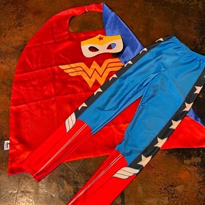 Halloween costume girl age 4 - 6, Wonder Woman set - Picture 1 of 6