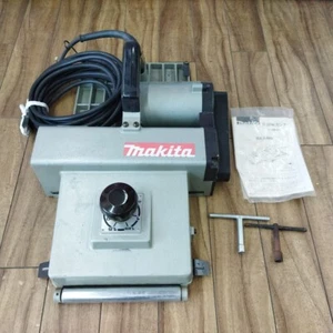 Makita 12 1/4 Hobel KP310 312mm funktionstüchtig!! 50-60Hz 1460W 15A 100V 14000RPM GEBRAUCHT - Bild 1 von 9
