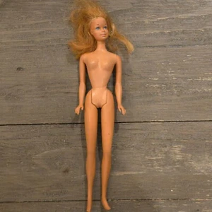 1966 Vintage Barbie Doll Francie Sunset Malibu Twist N Turn Bendable Knees - Picture 1 of 20