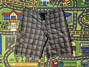 Vintage NO FEAR Check Plaid Shorts Size 38 / 97 Surf Beach Skate - Picture 1 of 6