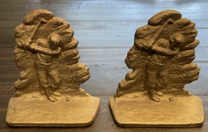 Vintage A C W Co. Cast Iron Gold Tone Golfer Book Ends - Picture 1 of 3