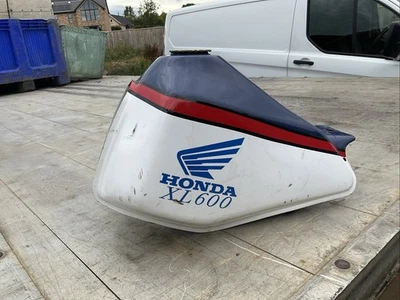 Tanque de gasolina Honda XL600 R 1983 Foto 1 de 4