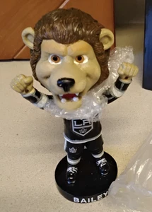 Los Angeles Kings NHL 2021 Bobble Head Figure Mascot Bailey Buddies Lion New - Picture 1 of 7