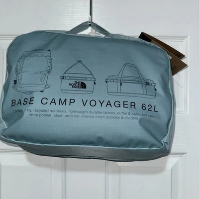 Bolsa de viaje North Face Base Camp Voyager 62 l en azul Foto 1 de 4