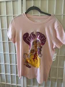 Lucky Brand Women’s logo t-shirt Pink Floyd NWT Medium - Picture 1 of 4