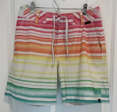 Bañador corto QUICKSILVER para hombre colorido talla 30 Foto 1 de 3