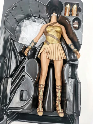 Hot Toys HT MMS424 1/6 Wonder Woman Body Outfits Pulseras Figura Coleccionable  Foto 1 de 4