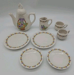 Miniature Porcelain Tea Set Blue and White Floral Doll House Furniture Vintage - Foto 1 di 9