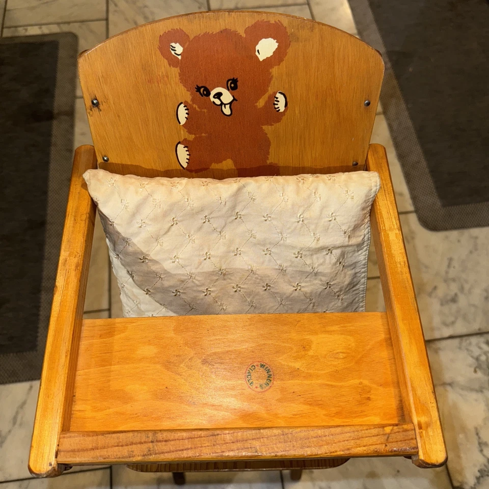 Antiguo Cass Toys años 50 muñeca de madera silla alta bandeja elevadora oso.  Foto 1 de 4
