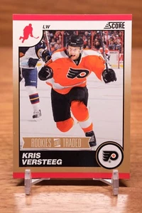 2010-11 Score Rookies & Traded Gold #586 Kris Versteeg - Philadelphia Flyers - Picture 1 of 2