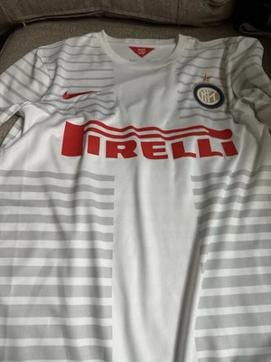 Camiseta masculina Nike Inter Milan tamanho pequeno. Camiseta Nike nova sem etiqueta - autêntica - Imagem 1 de 3