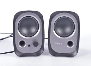 Edifier 2.0 Soundsystem USB Klinke Aktiv Lautsprecher Schwarz 4W Boxen R12U BK - Bild 1 von 5