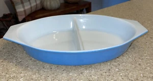 Vintage: Pyrex Blue Divided Casserole Dish 1 Quart - Picture 1 of 3