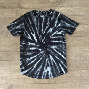 Sonneti Boys T-Shirt Size 10-12 Black/White Tie-dye Effect. Great Condition - Picture 1 of 3