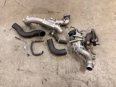 Honda Civic Tipo R Fk8 OEM Turbo con artículos de apoyo Foto 1 de 4