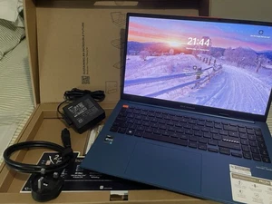 ASUS Vivobook S 15 S5504V Laptop I5-13500H, 16GB RAM, 512GB SSD, 15.6" OLED - Picture 1 of 8