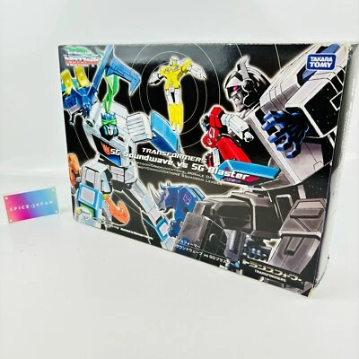 Trasformatore Takara Tomy vetro rotto SG Soundwave vs SG Blaster - Immagine 1 di 4
